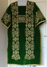 Green Antique Roman High Mass Set of Vestments 8446